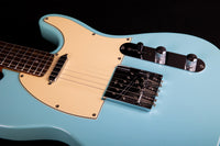 Guitarra Eléctrica Jet JT300-BLR Sonic Blue