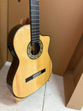 Martinez MF5 CE Guitarra Flamenca Palosanto caja estrecha con Cutaway EQ amplificada Double MD100